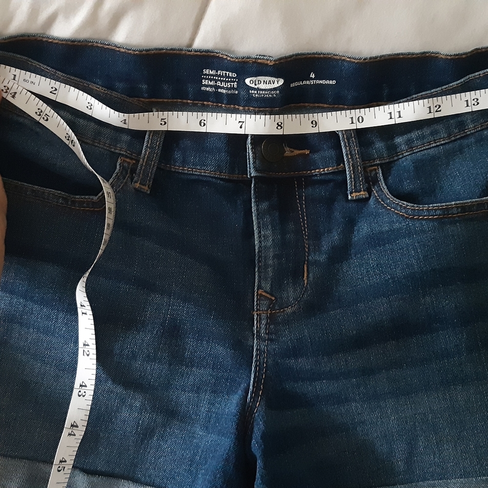 Short jeans Old Navy semi-fitted size 4